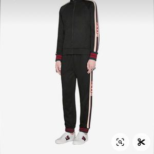 Gucci women track pants with side webs Black Gucci written
Original value $1300